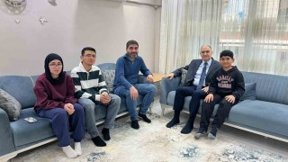Vali Özkandan şehit ve gazi ailelerine ziyaret
