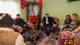 Vali Sözerden şehit ailesine bayram ziyareti