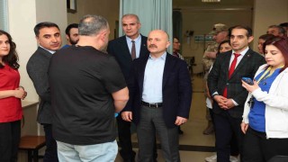 Vali Varoldan hastalara ziyaret