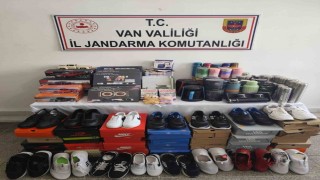 Vanda 209 parça kaçak eşya ele geçirildi