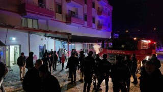 Vezirköprüde korkutan yangın: 25 öğrenci tahliye edildi