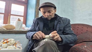 Yarım asırlık lületaşı ustası emekli oldu ama mesleğinden kopamadı