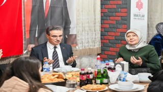 Yetim çocuklarla iftar yaptılar