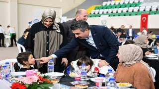 Yıldırımda şefkat iftarı