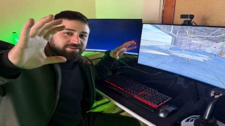 Youtuber gençten çatı katından sanal F-16 eğitimi
