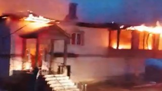 Yüksekovada baca yangını