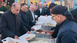 Yumurtalık Belediyesi Personeli İftarda Buluştu