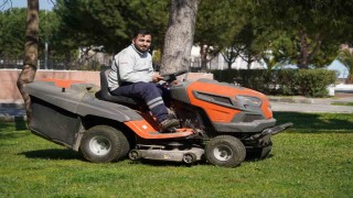 Yunusemreden parklara bahar temizliği