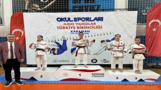 Yunusemreli judocular Karamandan 3 madalyayla döndü