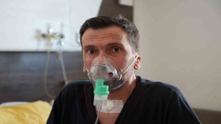Yüzde 10 yaşama hakkın kaldı denilen KOAH hastası yeniden nefes aldı