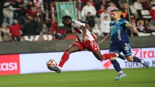 Ziraat Türkiye Kupası: Antalyaspor: 0 - Samsunspor: 0 (İlk yarı)