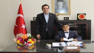 23 Nisanda çocuklar protokol koltuklarına oturdu