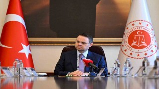 Adalet Bakanı Akın Gürlek Türk Hukuk Enstitüsü heyetini kabul etti
