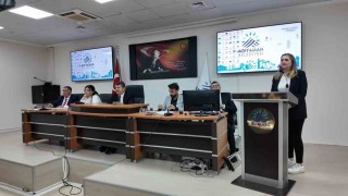 Adıyaman Belediye Meclisinde ‘Kadın gündemi