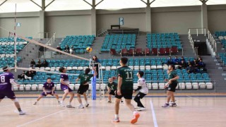 Afyonkarahisar GSB Yurtları YURTLİG Voleybolda Ege Grup Şampiyonu oldu