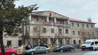 Ağrıda Leyla davası 11 Haziran tarihine ertelendi