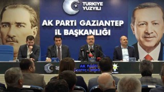 AK Partiden CHPye mehter tepkisi