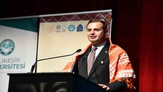 Akın, Balıkesir, milli birliğin ve beraberliğin tam merkezidir