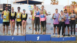 Alanya’da Plaj Voleybolu Sezonu Açıldı