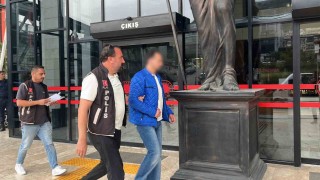 Alanyada sosyal medyadan cumhurbaşkanına hakaret eden şahıs tutuklandı