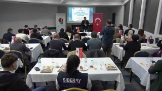 Amasya Valiliğinden şehirdeki içerik üreticilerine bilinçli içerik semineri