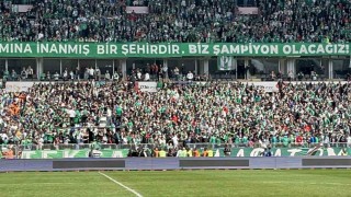 Ankara Demirspor - Bursaspor maçı öncesi tribünde kavga çıktı