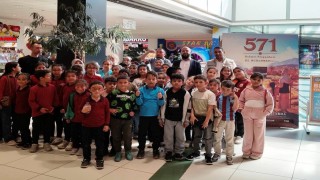 Aslanapada Kuran kursu öğrencileri 571 Rahmet Peygamberi Hz Muhammed filmini izledi