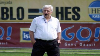 Atay Aktuğ hayatını kaybetti