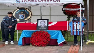 Atay Aktuğ için tören düzenlendi