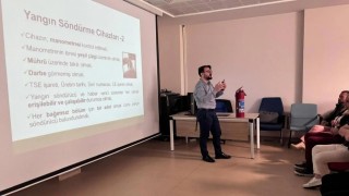 Ayancıkta sağlıkçılara afet bilgilendirmesi
