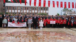 Aydında 23 Nisan kutlamaları çelenk sunumuyla başladı
