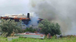 Ayvacıkta villa yangını