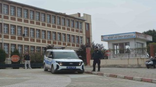 Ayvalık polisi okullardaki güvenlik önlemlerini arttırdı