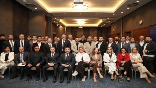 Azerbaycan yatırım fırsatları, İzmirde masaya yatırıldı