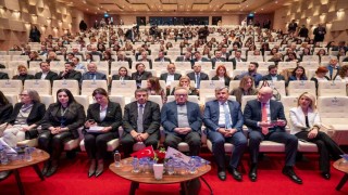Bahçeşehir Koleji Erken Çocuklukta Aile, Okul ve Değerler Sempozyumu düzenledi