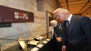 Bakan Ersoy: Yazma eserler, geleceği inşa etmenin en sağlam zeminidir