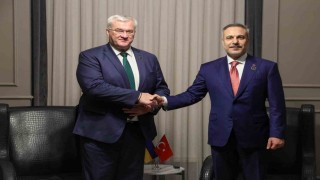 Bakan Fidan, Ukraynalı mevkidaşı ile bir araya geldi