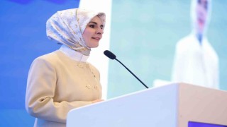 Bakan Göktaş: Çocukların dijital dünyada güçlendirilmesine yönelik küresel iş birliğimizi ortak zeminde pekiştirdik