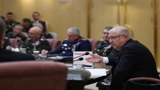 Bakan Güler, Kara Kuvvetleri Komutanlığındaki değerlendirme toplantısına katıldı