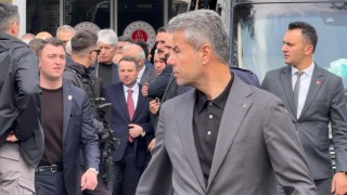 Bakan Gürlekten Diyarbakır Adliyesi ve siyasi partilere ziyaret