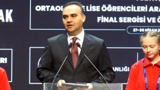 Bakan Kacır: Türk gençliği, tam bağımsız ve müreffeh Türkiyeyi kararlılıkla inşa edecektir