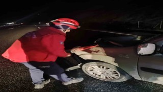 Balıkesirde otoyolda trafik kazası: 2 yaralı