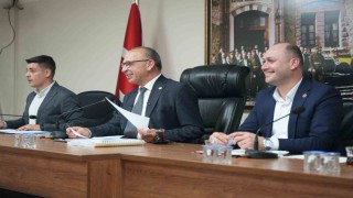 Başkan Akın: Turgutlunun önünü açıyoruz