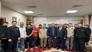 Başkan Bıyık üniversite gençliği ile bir araya geldi