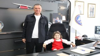 Başkan Ercan, koltuğunu devretti