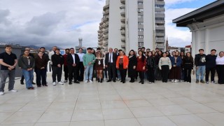 Başkan Şimşek, YKSye hazırlanan gençlerle kahvaltıda buluştu