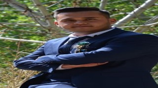 Başkanın ikiz oğullarından birisi silah kazasında hayatını kaybetti