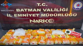 Batmanda araçta zulalanmış 24 kilo 600 gram metamfetamin ele geçirildi