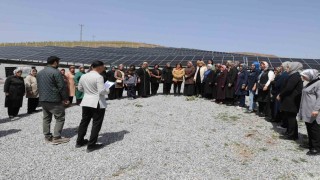 Battalgazi Belediyesi proje ve yatırımları AK Parti Yeşilyurt Kadın Kollarına tanıtıldı