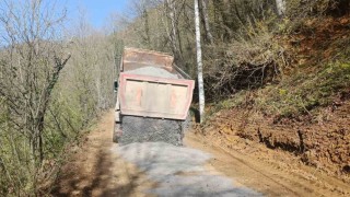 Bekiroğlu Köyünde kilit parke çalışmaları sürüyor